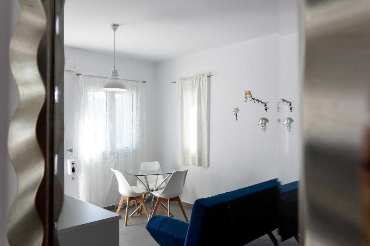 Tsakanos Home 아다마스 외부 사진