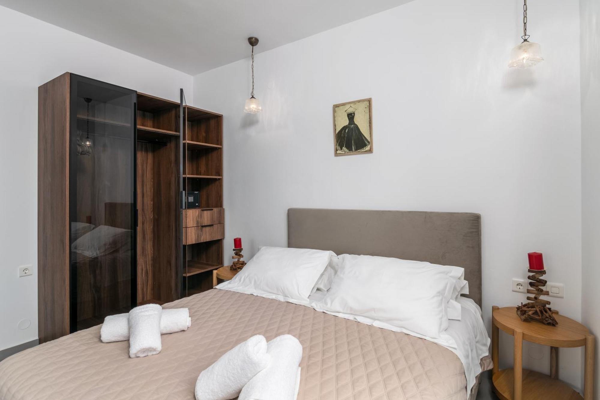 Tsakanos Home 아다마스 외부 사진